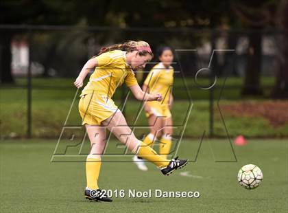 Thumbnail 2 in Sacred Heart Cathedral Preparatory vs Saint Francis photogallery.