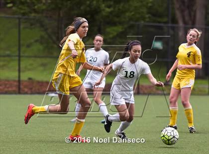 Thumbnail 3 in Sacred Heart Cathedral Preparatory vs Saint Francis photogallery.
