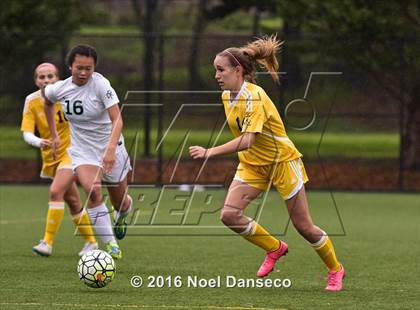 Thumbnail 2 in Sacred Heart Cathedral Preparatory vs Saint Francis photogallery.
