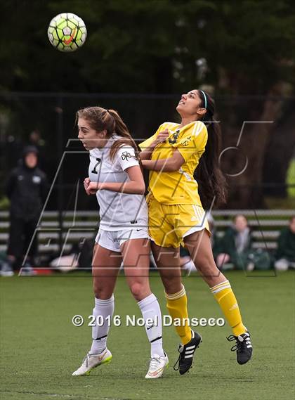 Thumbnail 2 in Sacred Heart Cathedral Preparatory vs Saint Francis photogallery.