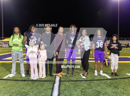 Thumbnail 1 in DeSoto Central (Senior Night) photogallery.