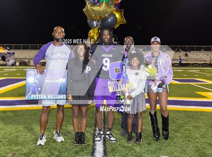 Thumbnail 1 in DeSoto Central (Senior Night) photogallery.