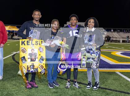 Thumbnail 1 in DeSoto Central (Senior Night) photogallery.