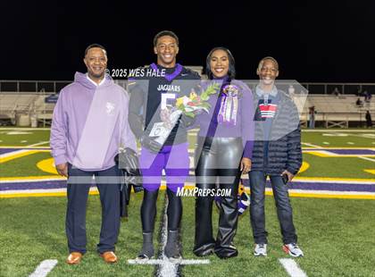 Thumbnail 1 in DeSoto Central (Senior Night) photogallery.