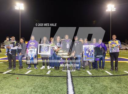 Thumbnail 1 in DeSoto Central (Senior Night) photogallery.