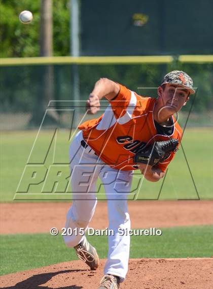 Thumbnail 3 in Chaparral @ Corona del Sol photogallery.