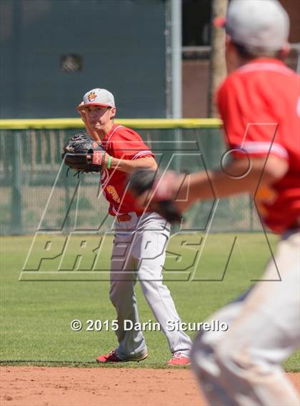 Thumbnail 1 in Chaparral @ Corona del Sol photogallery.