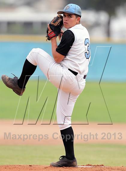 Thumbnail 2 in Carter @ San Gorgonio photogallery.