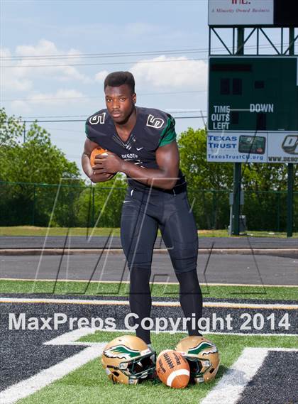 Thumbnail 1 in DeSoto (2014 Preseason Top 25 Photo Shoot)  photogallery.