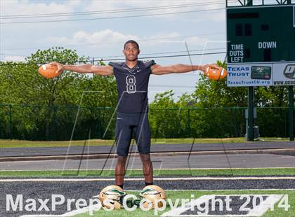 Thumbnail 3 in DeSoto (2014 Preseason Top 25 Photo Shoot)  photogallery.
