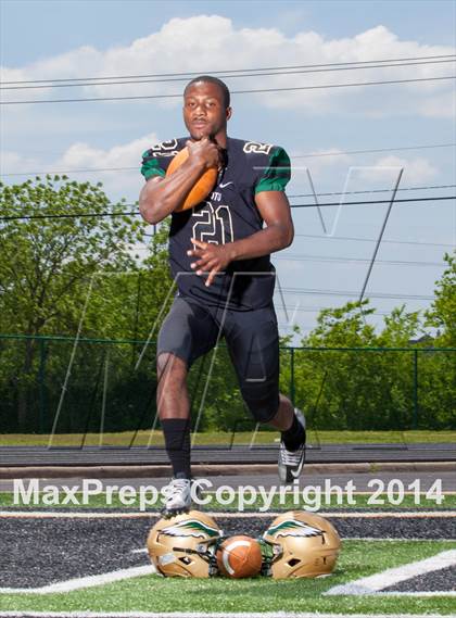 Thumbnail 2 in DeSoto (2014 Preseason Top 25 Photo Shoot)  photogallery.