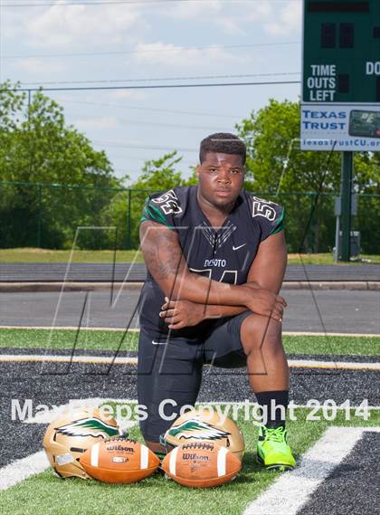 Thumbnail 3 in DeSoto (2014 Preseason Top 25 Photo Shoot)  photogallery.