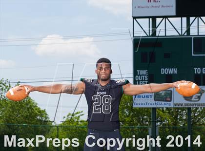 Thumbnail 1 in DeSoto (2014 Preseason Top 25 Photo Shoot)  photogallery.