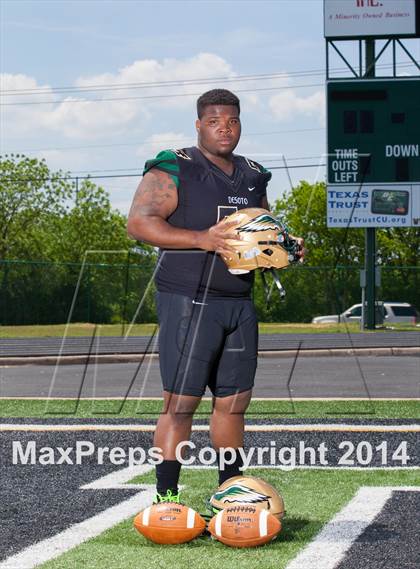 Thumbnail 2 in DeSoto (2014 Preseason Top 25 Photo Shoot)  photogallery.