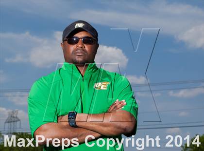 Thumbnail 3 in DeSoto (2014 Preseason Top 25 Photo Shoot)  photogallery.