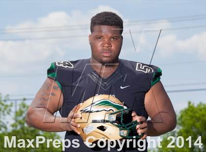 Thumbnail 1 in DeSoto (2014 Preseason Top 25 Photo Shoot)  photogallery.