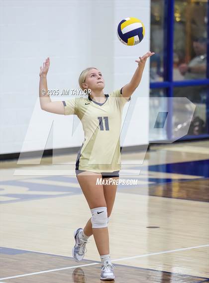 Thumbnail 1 in Olney @ Perrin-Whitt photogallery.