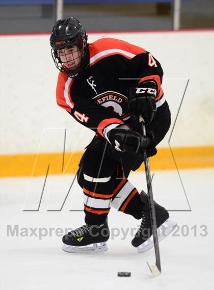 Thumbnail 2 in Ridgefield vs. Xavier (CIAC Division I Quarterfinal) photogallery.