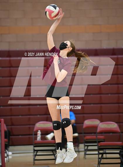 Thumbnail 3 in Bishop Gorman @ Faith Lutheran photogallery.