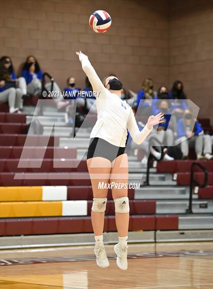 Thumbnail 3 in Bishop Gorman @ Faith Lutheran photogallery.