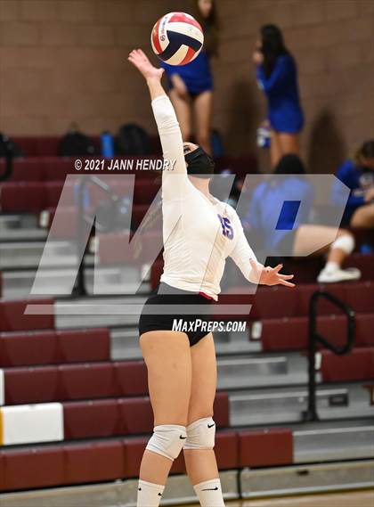 Thumbnail 2 in Bishop Gorman @ Faith Lutheran photogallery.