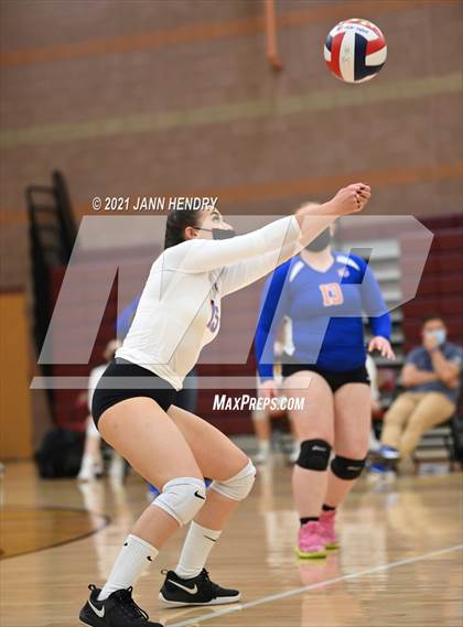 Thumbnail 1 in Bishop Gorman @ Faith Lutheran photogallery.
