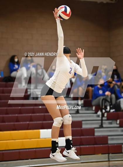 Thumbnail 3 in Bishop Gorman @ Faith Lutheran photogallery.