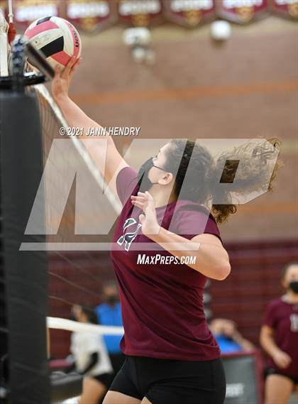 Thumbnail 2 in Bishop Gorman @ Faith Lutheran photogallery.