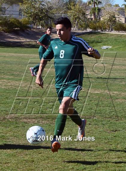 Thumbnail 2 in Glendale Prep Academy vs. Youngker (AIA D4 Quarterfinal) photogallery.