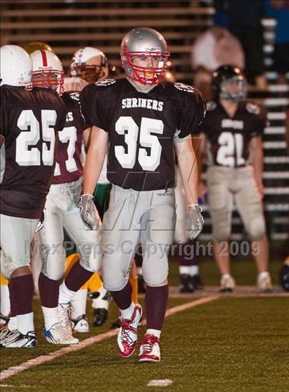 Thumbnail 3 in 9th Annual Shrine Chowder Bowl Classic  (West vs Central) photogallery.