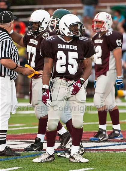 Thumbnail 2 in 9th Annual Shrine Chowder Bowl Classic  (West vs Central) photogallery.