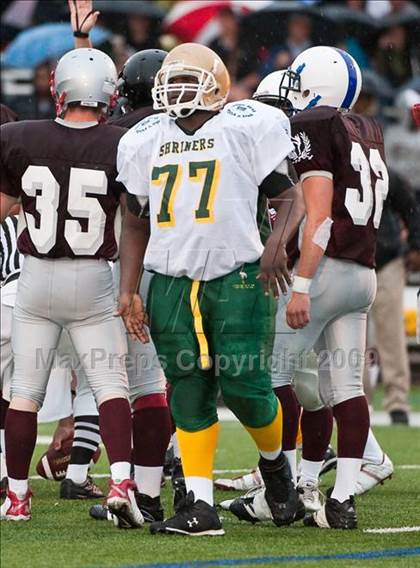 Thumbnail 3 in 9th Annual Shrine Chowder Bowl Classic  (West vs Central) photogallery.