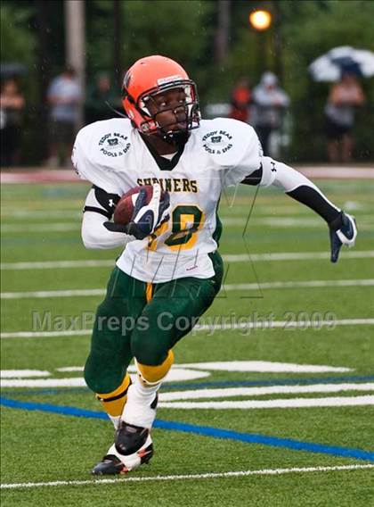 Thumbnail 1 in 9th Annual Shrine Chowder Bowl Classic  (West vs Central) photogallery.