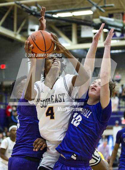 Thumbnail 3 in Springfield Southeast @ Collinsville photogallery.