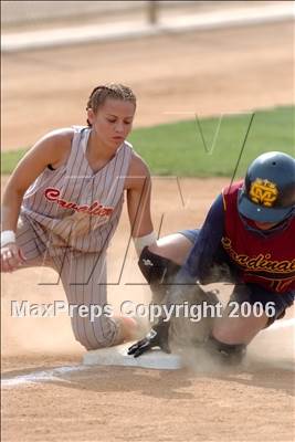 Thumbnail 1 in Cantwell vs Serra (D7 Section Final) photogallery.