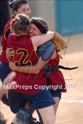 Thumbnail 2 in Cantwell vs Serra (D7 Section Final) photogallery.