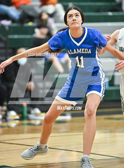 Thumbnail 3 in Alameda vs D'Evelyn photogallery.