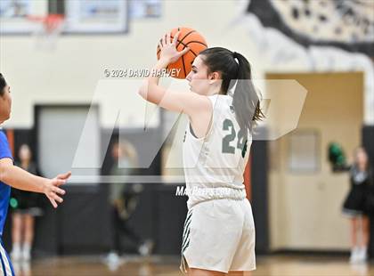 Thumbnail 3 in Alameda vs D'Evelyn photogallery.