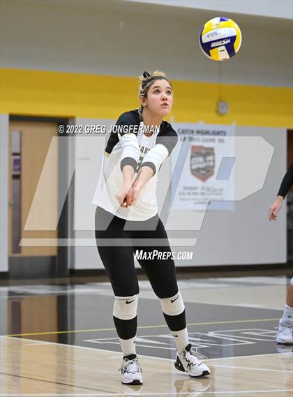 Thumbnail 2 in Archbishop Mitty @ Saint Francis (CIF State Regional Open Division Final) photogallery.