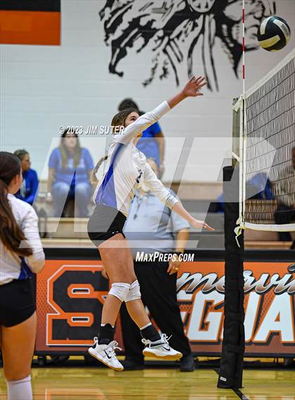 Thumbnail 1 in Somerville vs Anderson-Shiro photogallery.