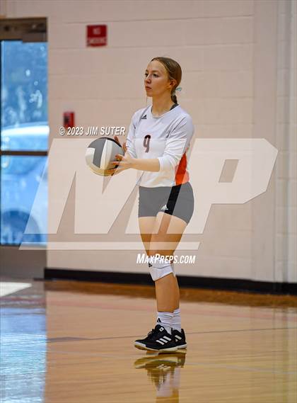 Thumbnail 3 in Somerville vs Anderson-Shiro photogallery.