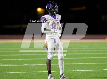 Thumbnail 2 in Westwood vs Mesa photogallery.