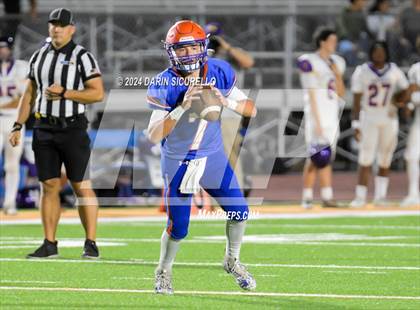 Thumbnail 1 in Westwood vs Mesa photogallery.