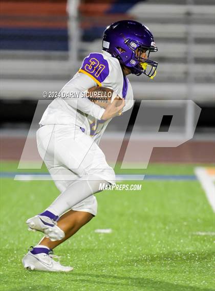 Thumbnail 2 in Westwood vs Mesa photogallery.