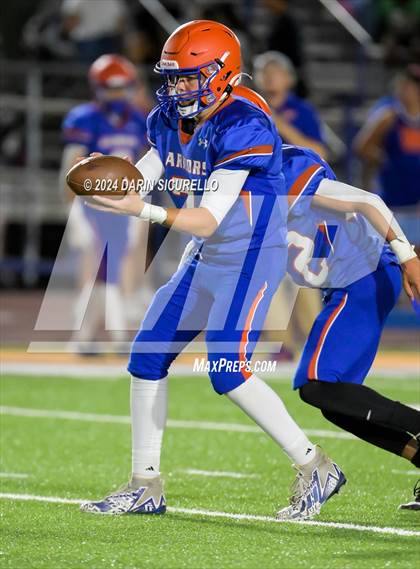 Thumbnail 1 in Westwood vs Mesa photogallery.