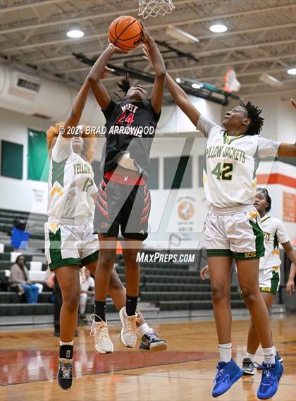 Thumbnail 1 in West Cabarrus vs Bessemer City (East Lincoln Winter Jam) photogallery.