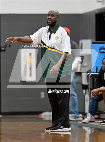 Thumbnail 3 in West Cabarrus vs Bessemer City (East Lincoln Winter Jam) photogallery.