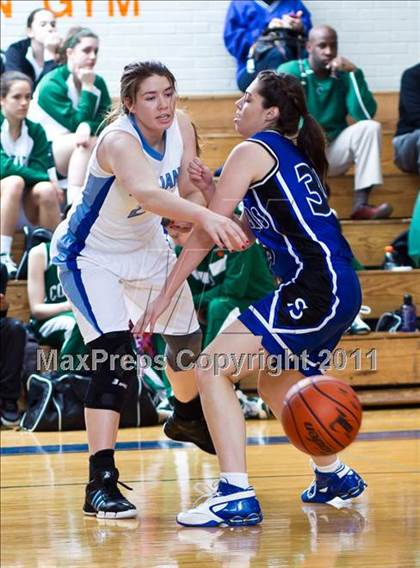 Thumbnail 2 in Trinity Valley vs St. Andrews (SPC Div II Championship) photogallery.