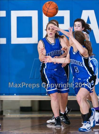 Thumbnail 1 in Trinity Valley vs St. Andrews (SPC Div II Championship) photogallery.