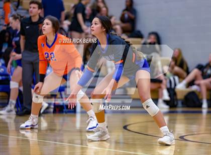 Thumbnail 3 in Oak Ridge vs Grand Oaks photogallery.